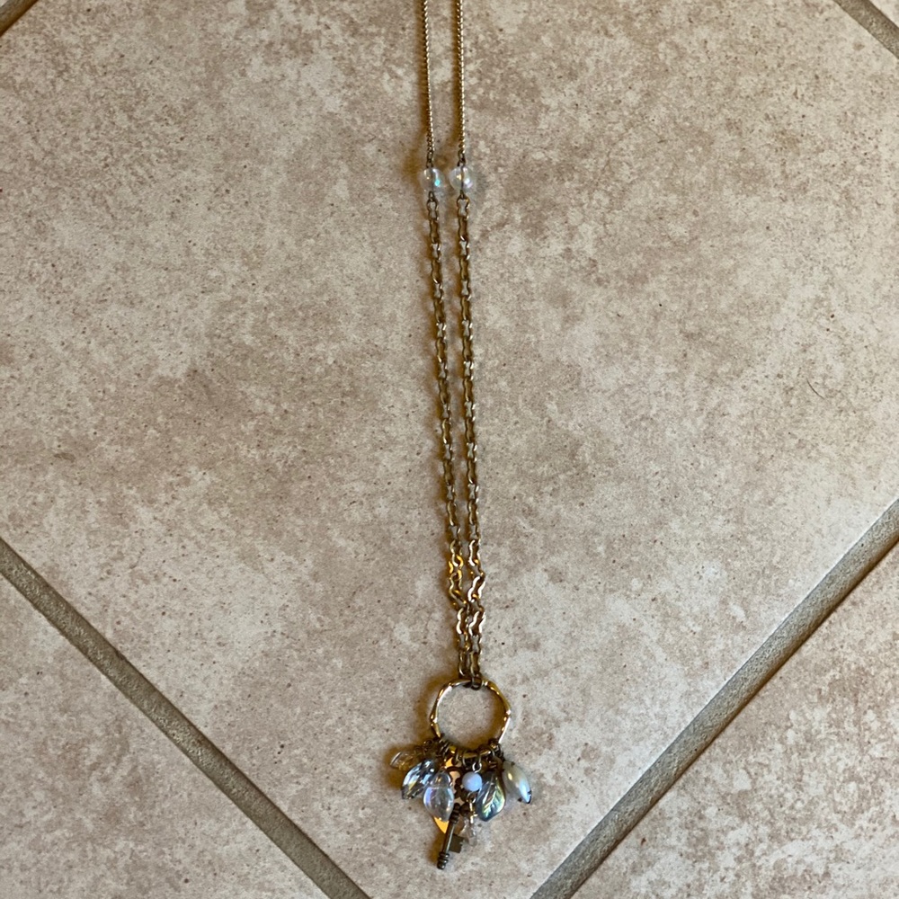 Long gold charm recycled necklace - Picture 4 of 10